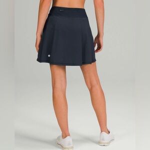 Lululemon Pace Rival Mid-Rise Skirt *Extra Long
True Navy (First Release)